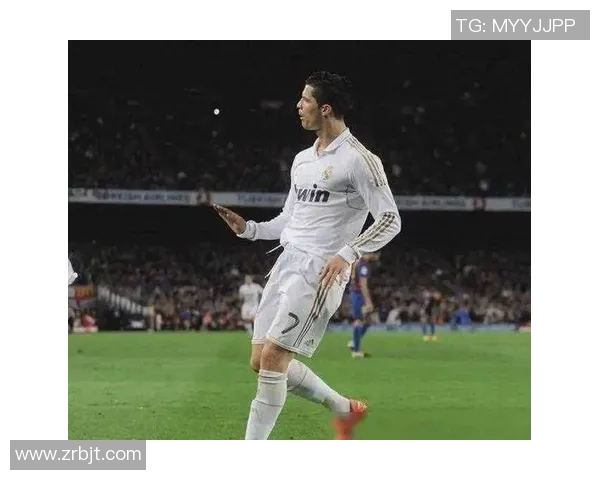 球员历史上的经典替补进球盘点激情瞬间回顾 球员历史上的经典替补进球盘点激情瞬间回顾